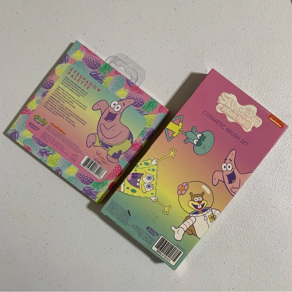 Taste Beauty x SpongeBob SquarePants Eyeshadow Palette & Cosmetic Brush Set-New